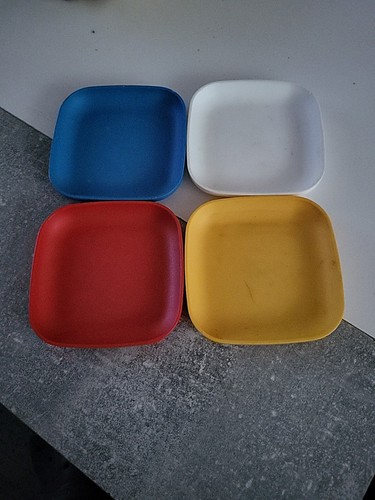 Tupperware mini teller set - mini,