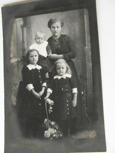 Nostalgie frau 3 - ak,
